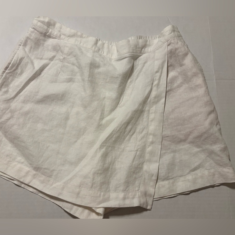 Lands End Women’s Off White Linen Wrap-Style Skorts